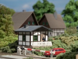 Auhagen Schrankenwärterhaus N