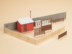 Auhagen Tore mit Häuserzubehör H0/TT