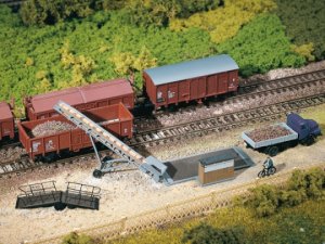 Auhagen Ladestraßenausstattung TT