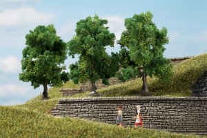 Auhagen Laubbäume dunkelgrün 7 cm 