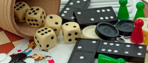Gesellschaftsspiele & Puzzle